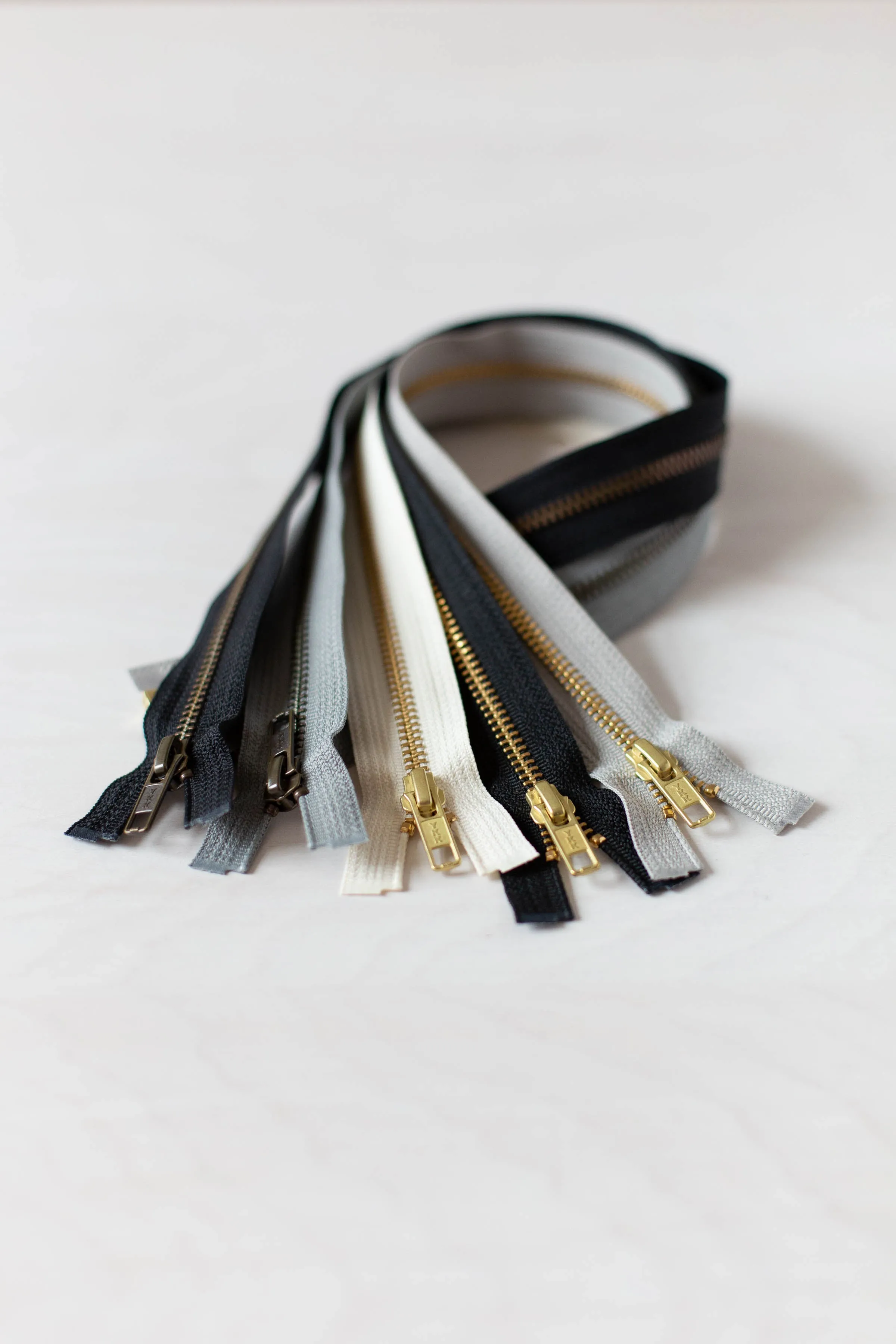 20" Metal Jacket Zipper