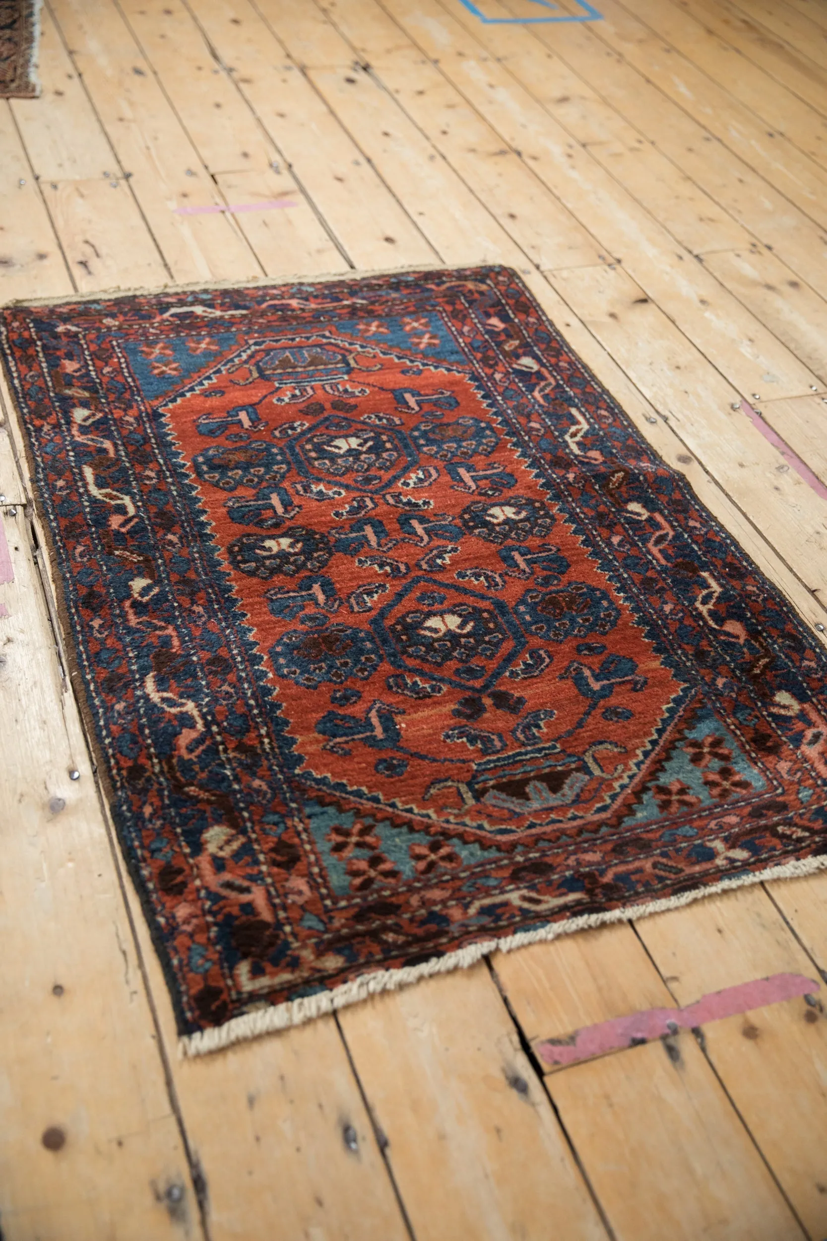 2.5x4 Vintage Borchalou Rug