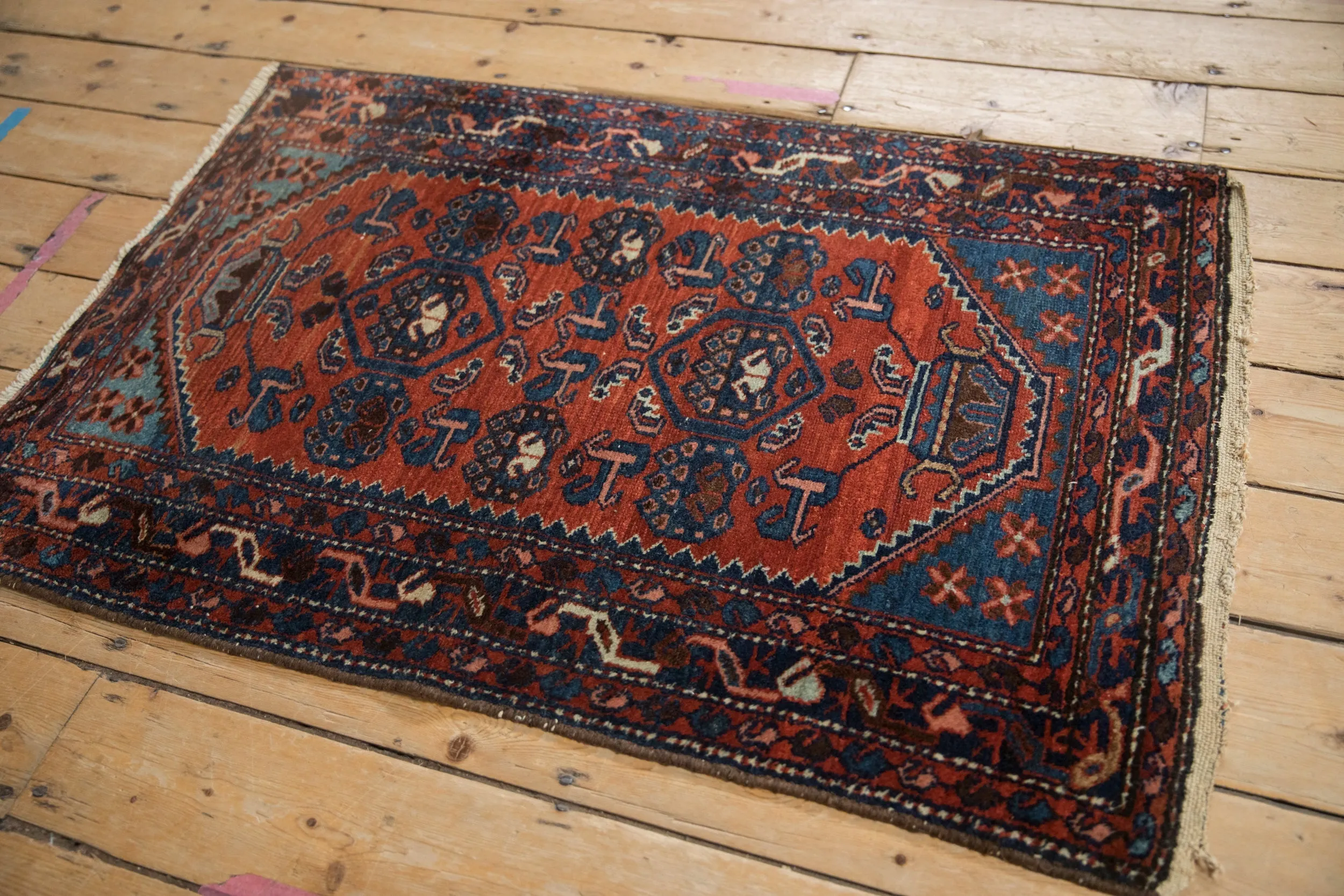 2.5x4 Vintage Borchalou Rug