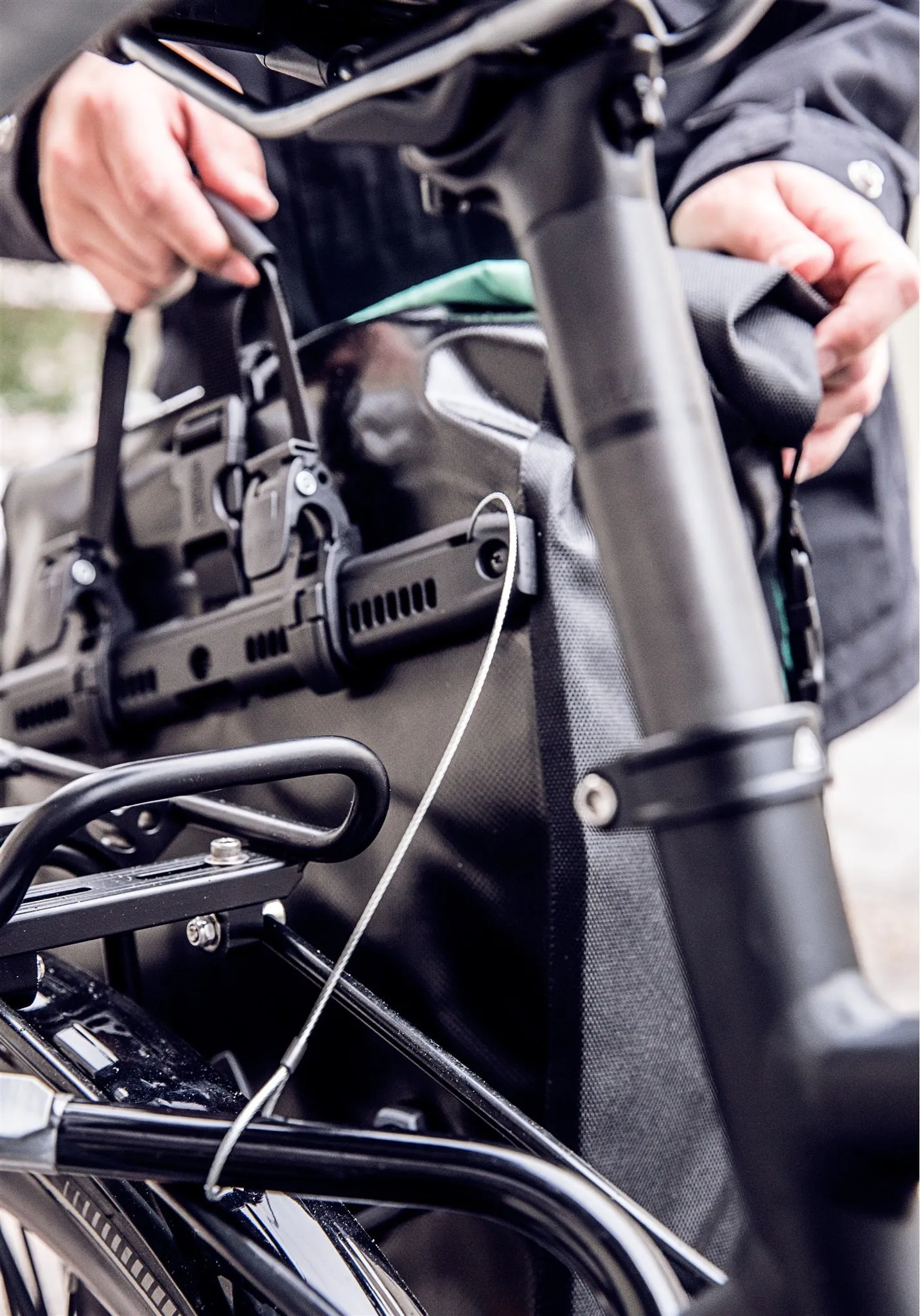 Anti-Theft-Device for QL2/ 2.1/ 2.2  bags