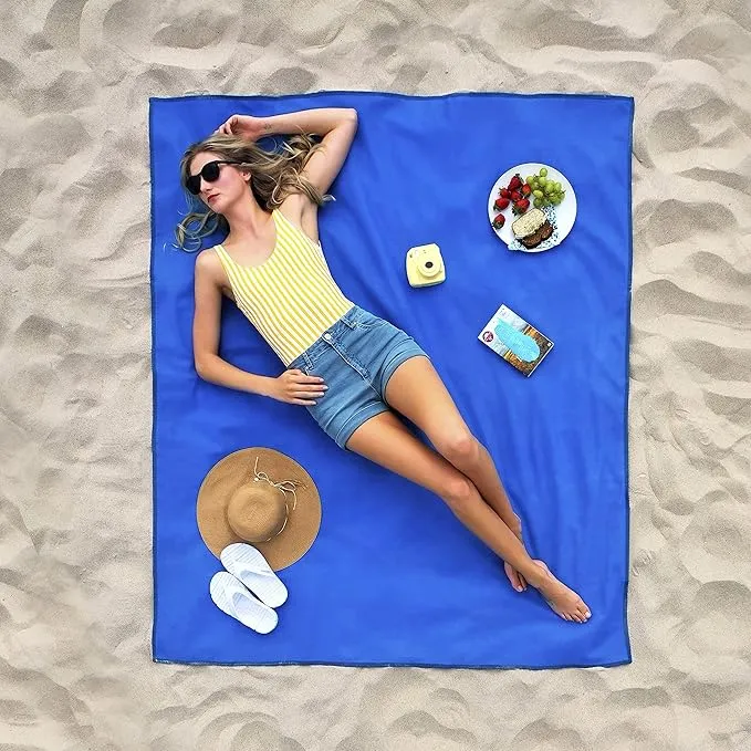 CGEAR Sandlite – Patented Sand-Free Beach Mat – Multi Use Outdoor Camping Mat, Picnic Blanket, Exercise Stretching Mat – Rollup Compact – Great for Families