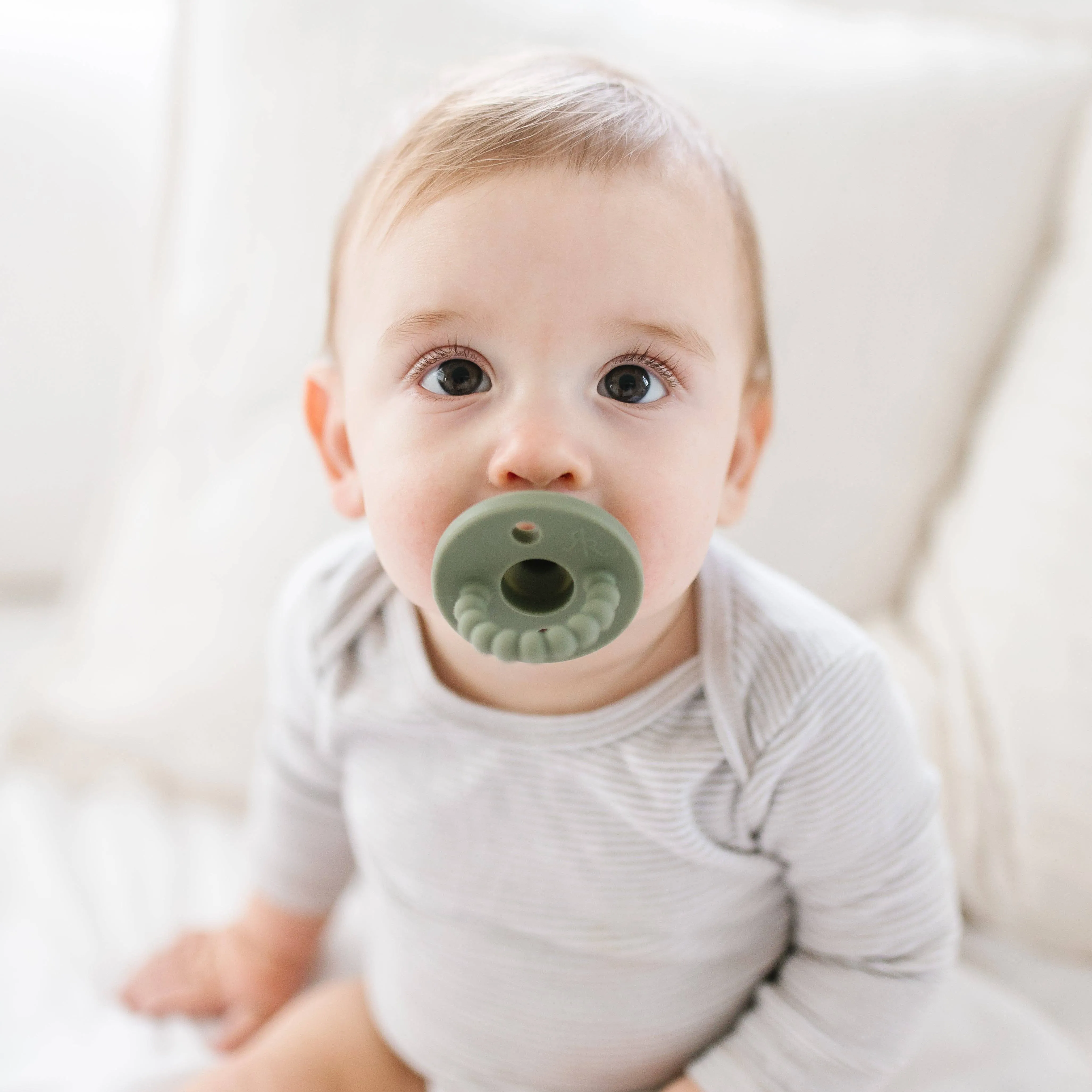 Cutie PAT Round (0-24m) Pacifier   Teether Sets
