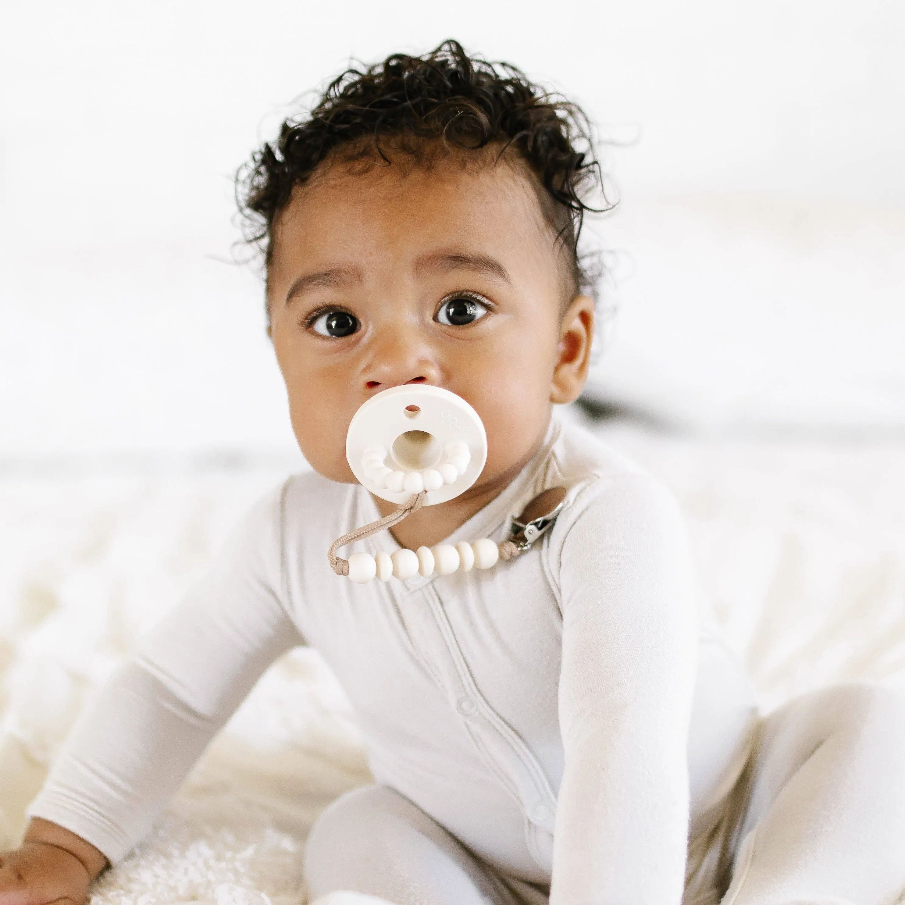 Cutie PAT Round (0-24m) Pacifier   Teether Sets