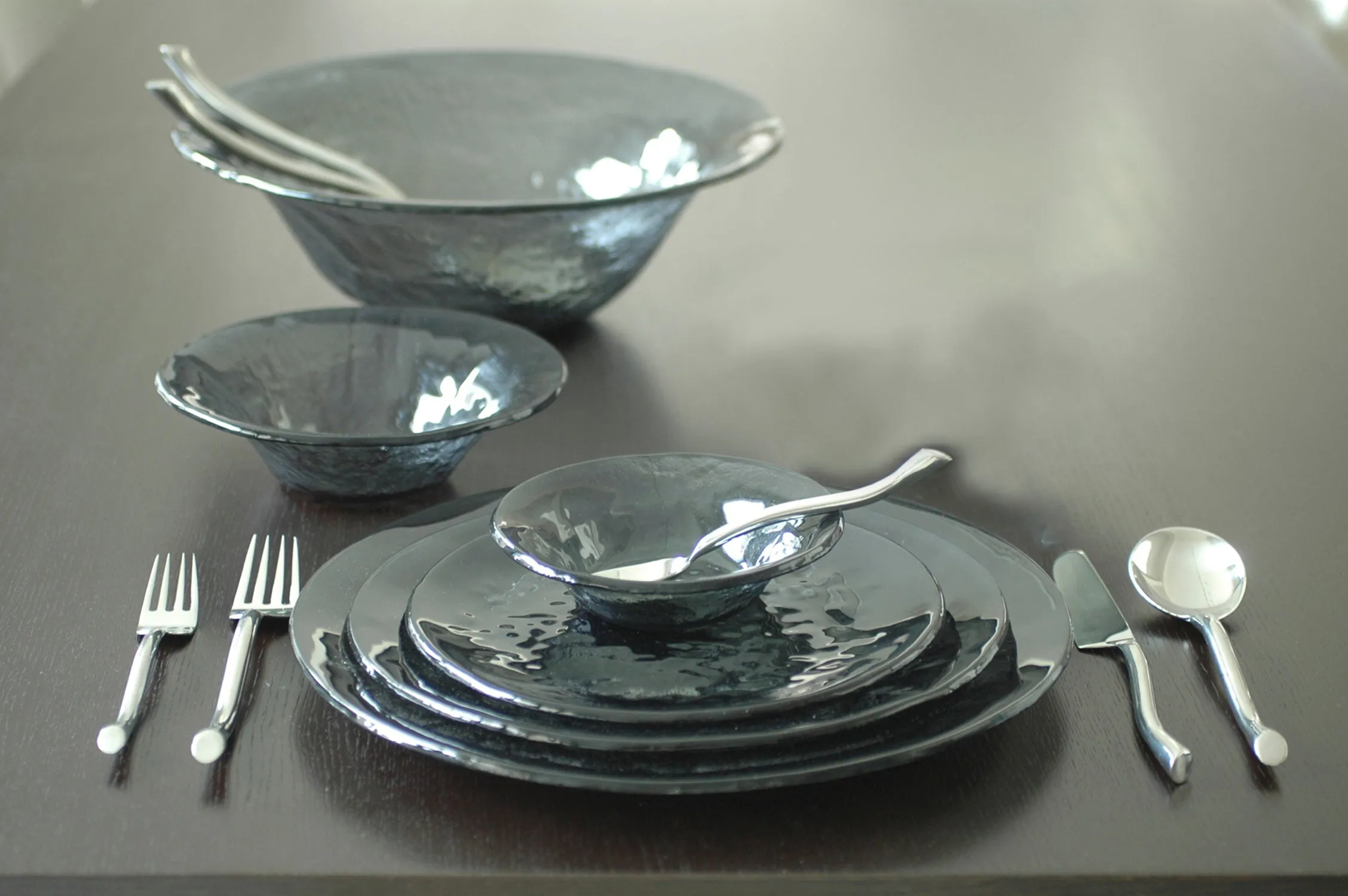 Elements 13" Round Gloss Plate