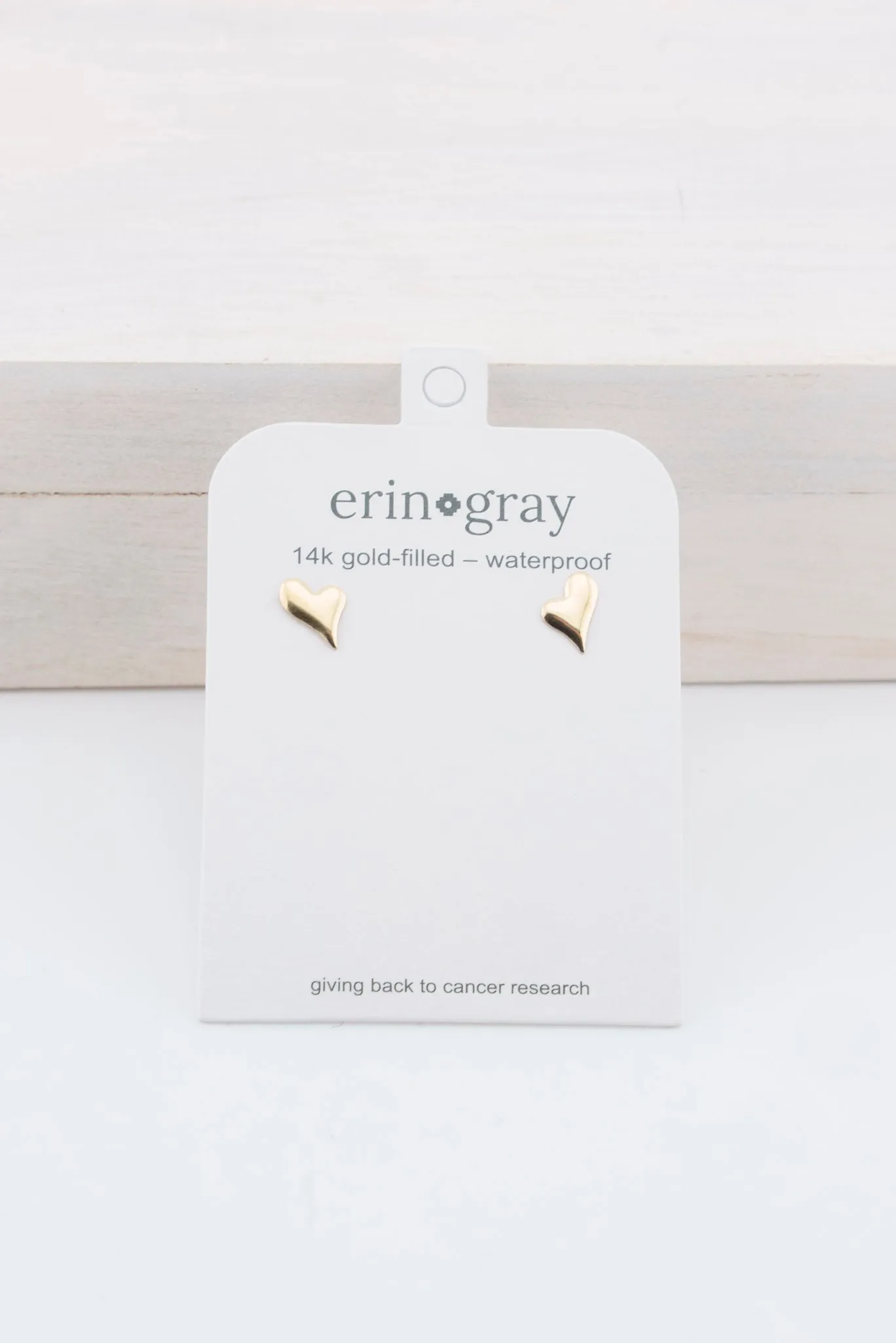 ERIN GRAY Petite Angled Heart Earrings