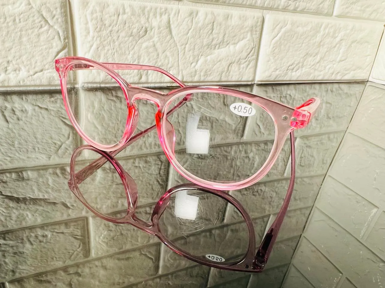 Great Quality Fashion Blue Light Blocking Readers - Pink-  .50
