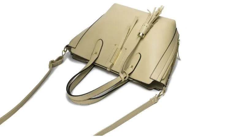 High Quality PU Leather Fashion Elegant Fringe Handbag - Black