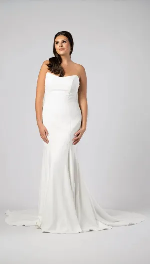 In Stock Della