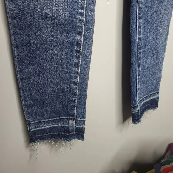 Judy Blue Hi-Waisted Tummy Control Clean Skinny Denim 88417 Women’s Size 1 / 25