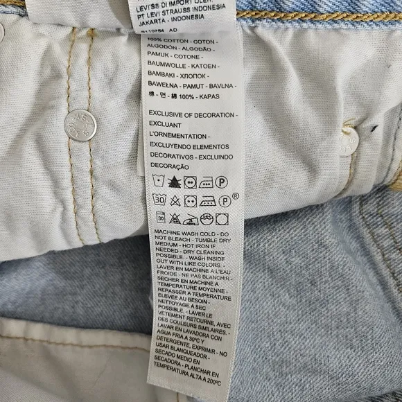 Levi's 501 High Rise Jean Shorts Womens Blue Denim Button Fly Distressed Size 33