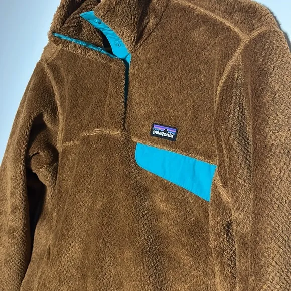 Patagonia Brown Fleece Pullover with Teal Accents