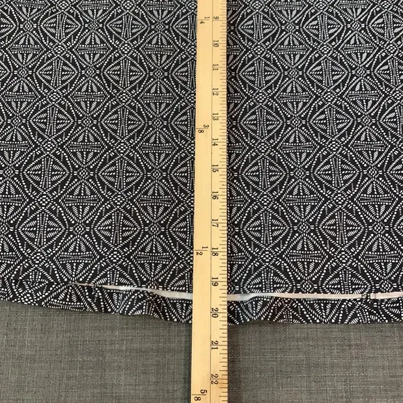 RipSkirt Hawaiian Wrap Skirt Black Pearl Batik XXL Key Pocket Vacation Travel