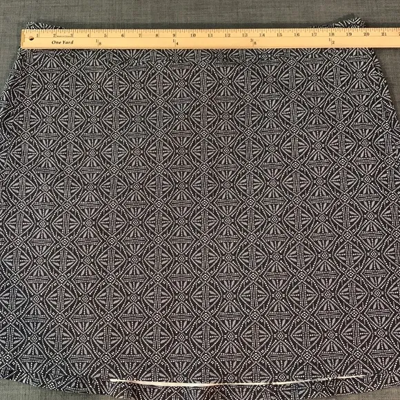 RipSkirt Hawaiian Wrap Skirt Black Pearl Batik XXL Key Pocket Vacation Travel