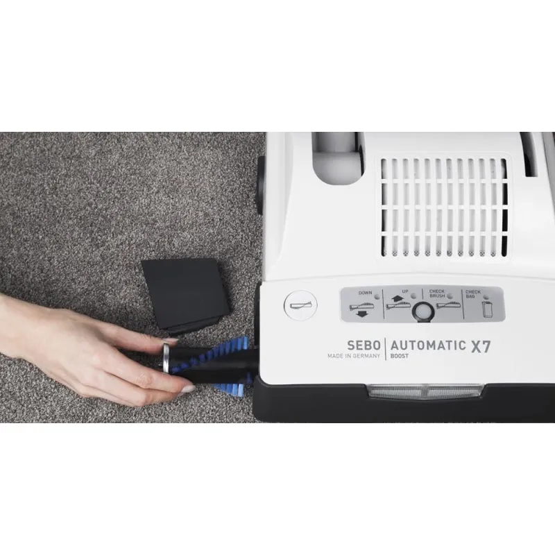 SEBO Automatic X7 Premium PET - Advanced Cleaning Features