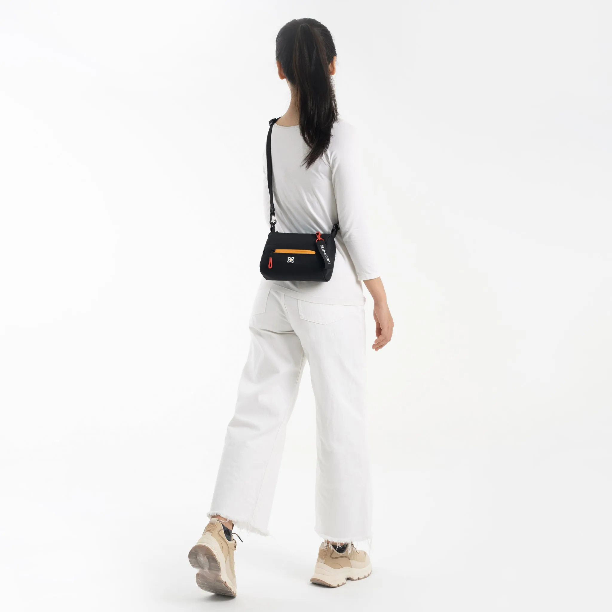 Sherpani Skye Crossbody Handbag chromatic