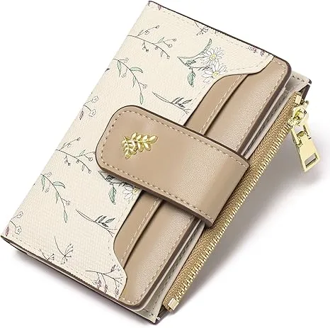 Small Leather Bifold with Zipper Pocket
