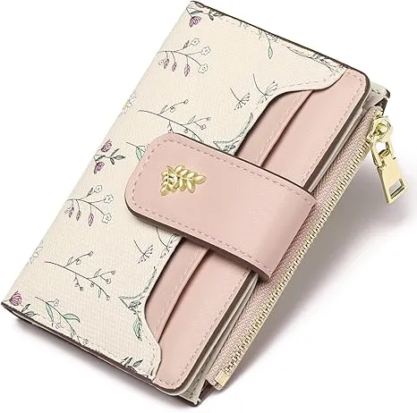 Small Leather Bifold with Zipper Pocket