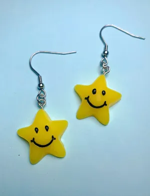 SMILEY STAR EARRINGS