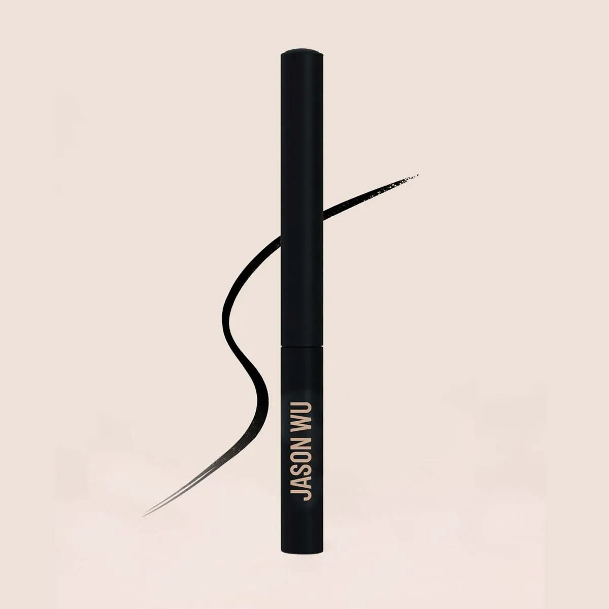 THE CLASSIC LIQUID LINER