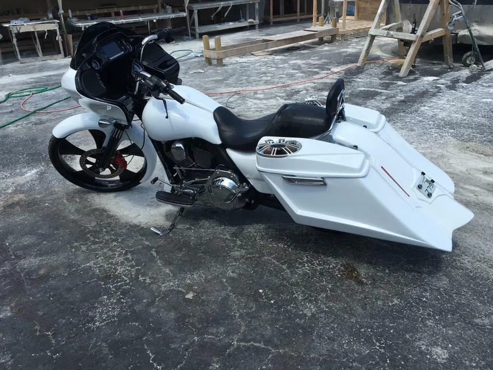 Trendsetter Saddlebag Kit Sale for Harley Touring Bikes SKU: RAVETSALE1