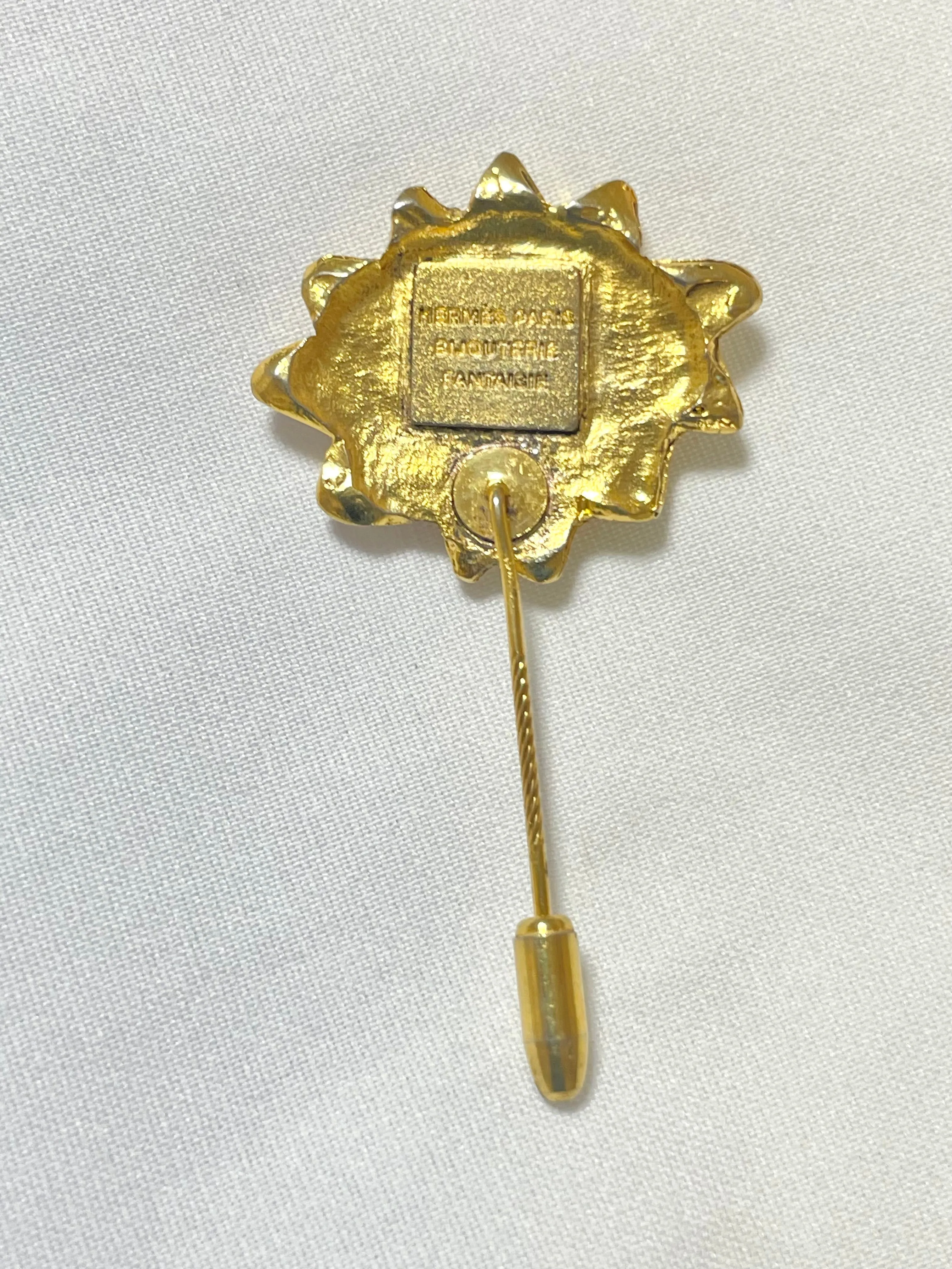 Vintage HERMES gold tone smiley sunshine face brooch pin, hat pin, jacket pin. Bijouterie Fantaisie collection. 070218ys11