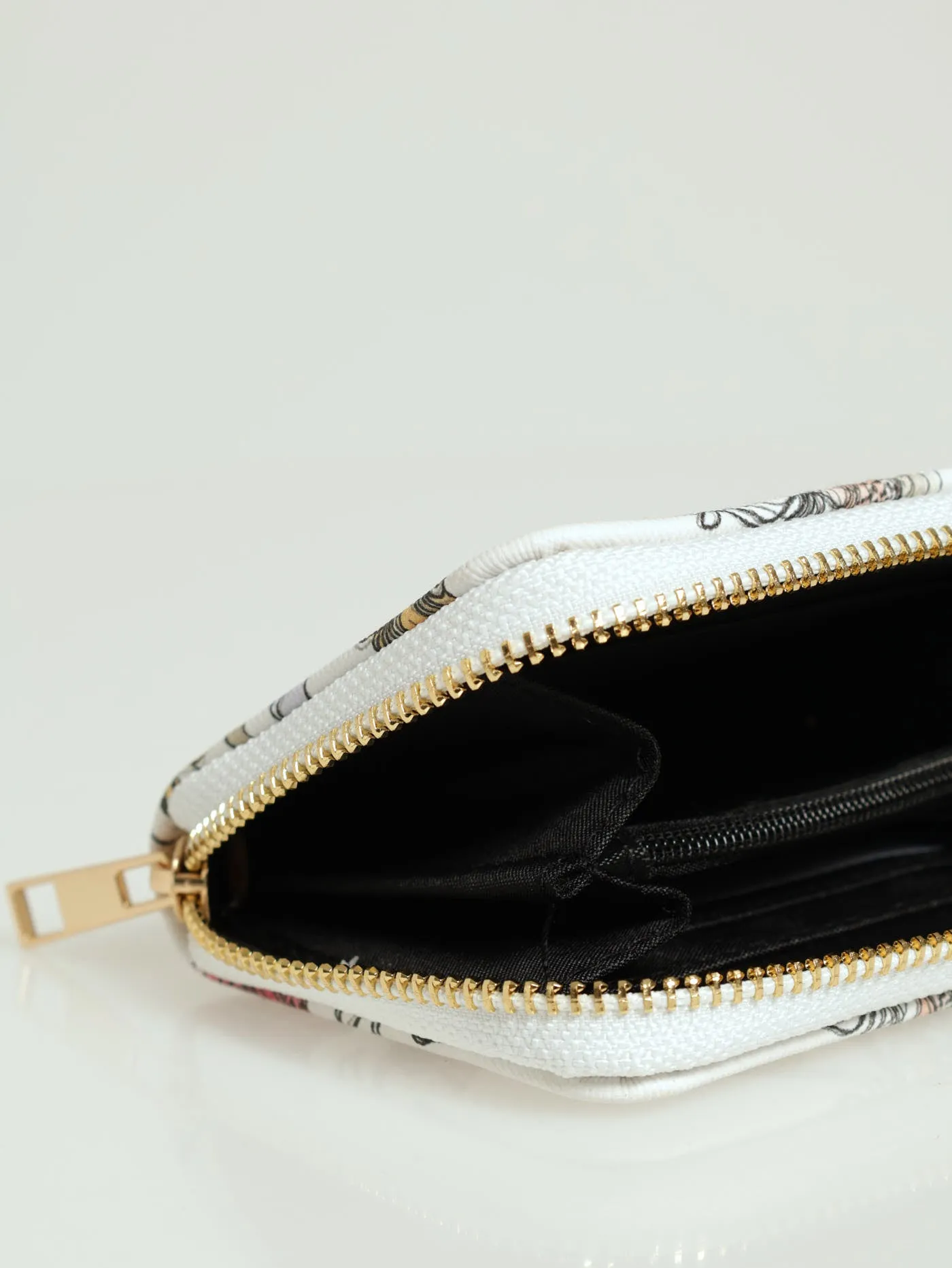 Water Colour Floral Small Zip Around Purse - White
