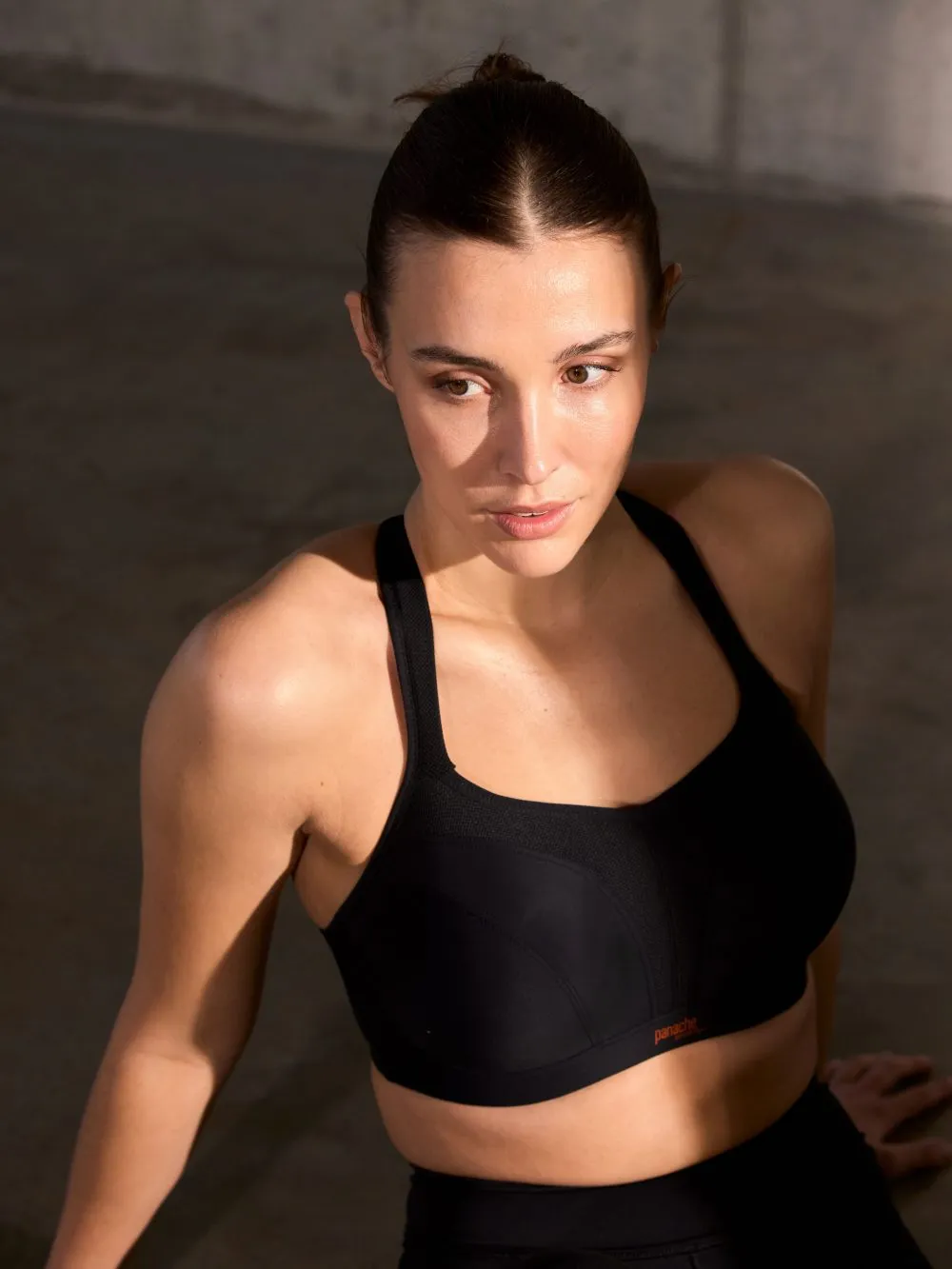 Wired Padded Sports Bra - Black