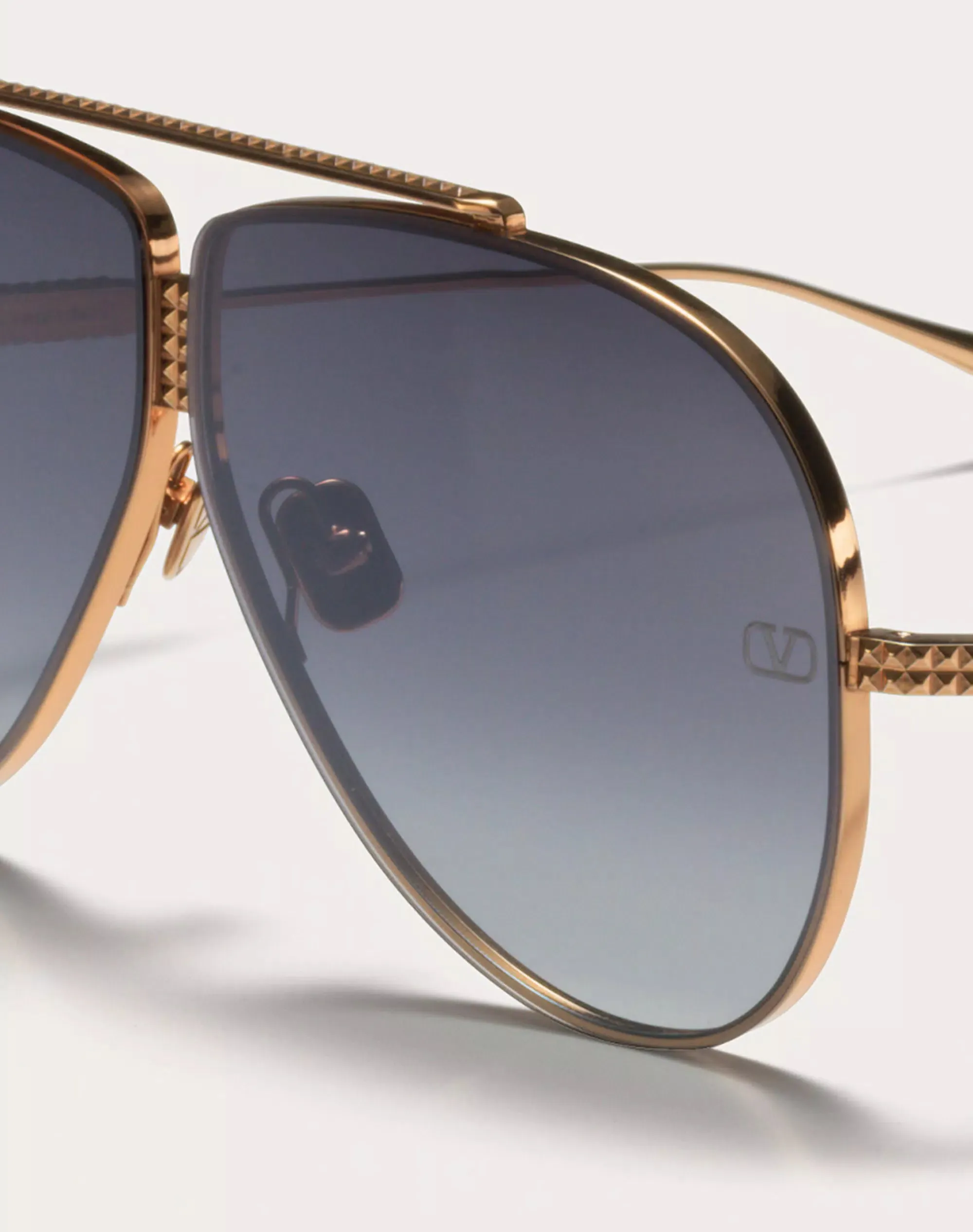 XVI-100A Rose Gold / Black to Grey Gradient